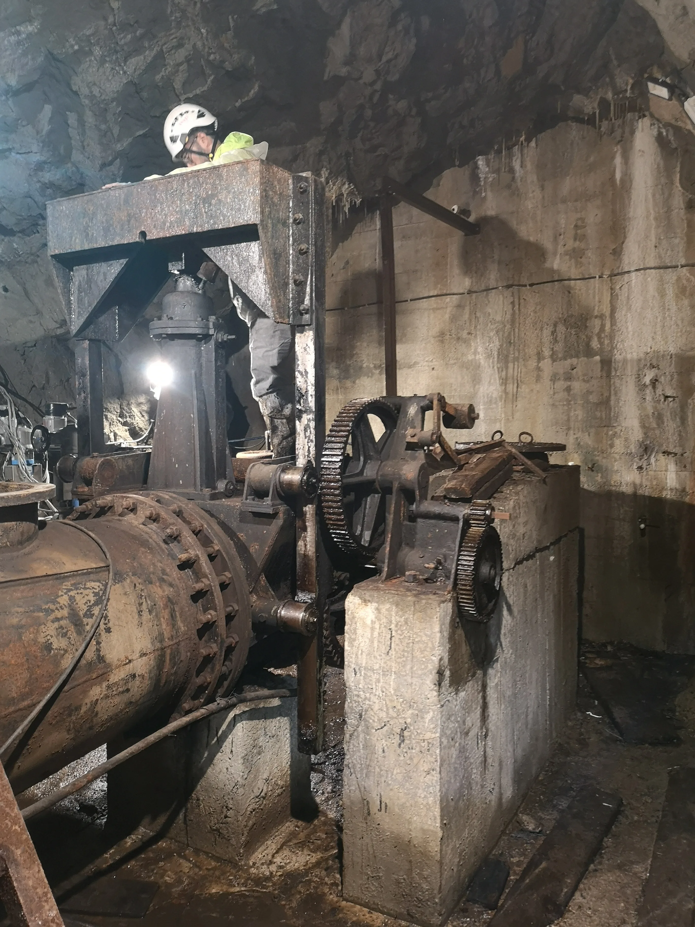 Centrale du Haut-Veyton (FR)